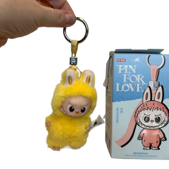 Popmart "Pin for Love" Labubu Letter "P" - Picture 2 of 3